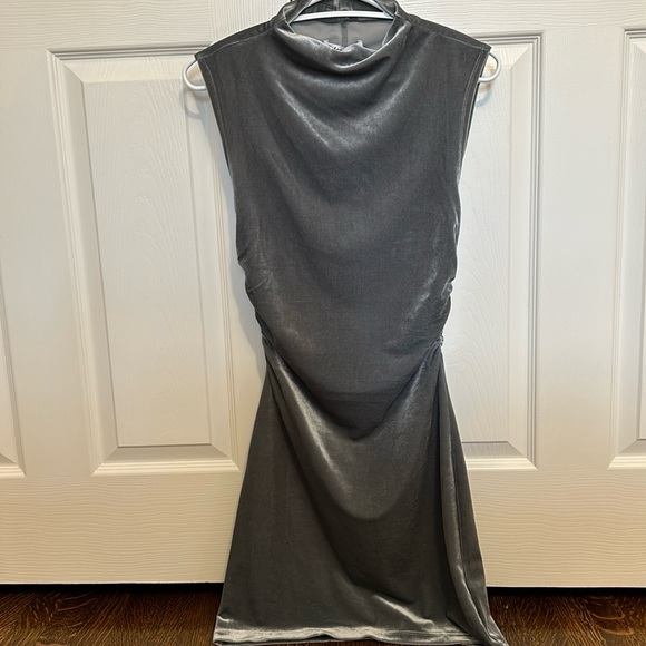 Alden Knit Dress - Picture 1 of 4